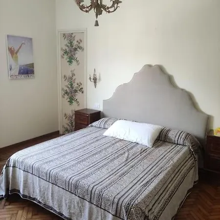 Apartment Casa Rosa - 3 Bdrms - 5 Mins Walk From The Santa Margherita Ligure