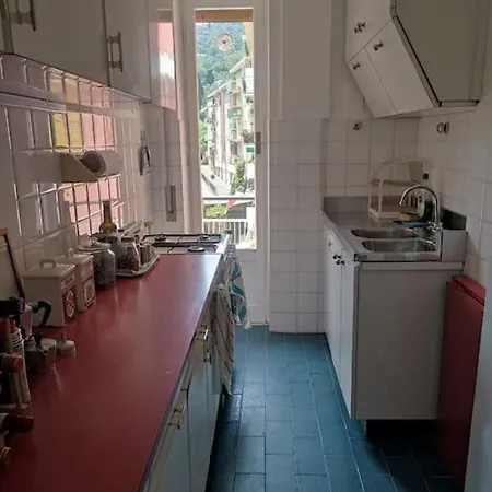 Apartment Casa Rosa - 3 Bdrms - 5 Mins Walk From The Santa Margherita Ligure