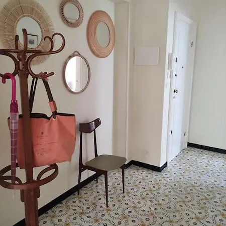 Casa Rosa - 3 Bdrms - 5 Mins Walk From The *